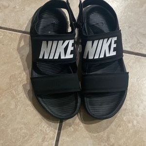 Nike boys sandals